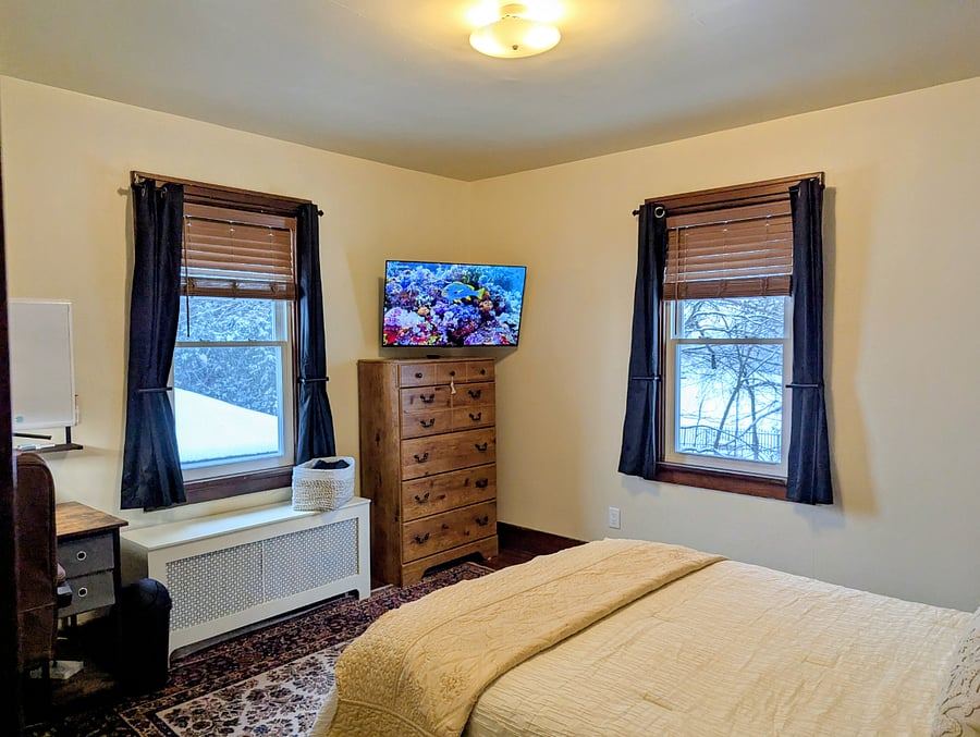 Back Bedroom 