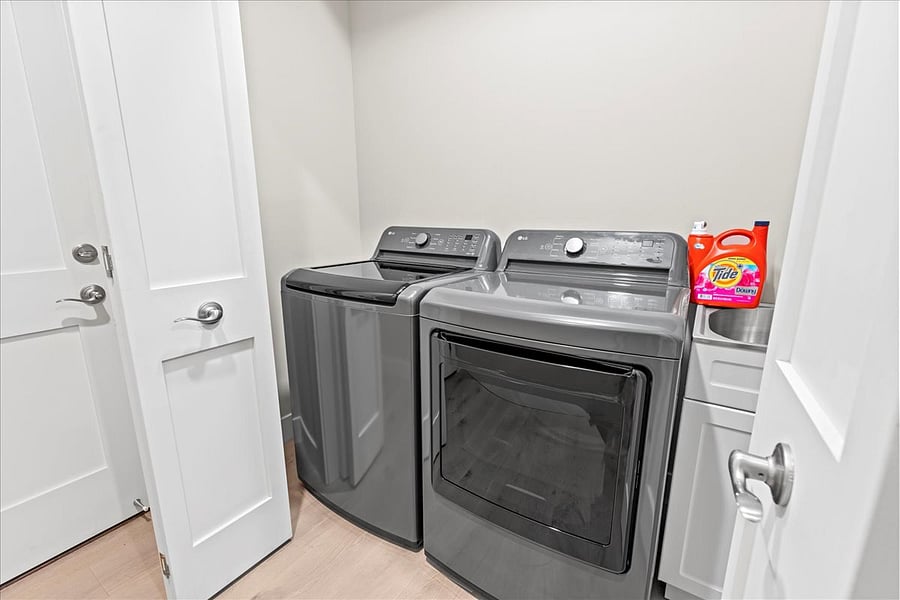 Furnished Finder property 803156_1 photo 20