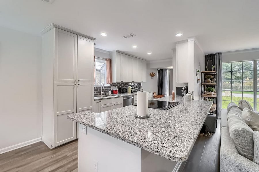 Furnished Finder property 803165_1 photo 17
