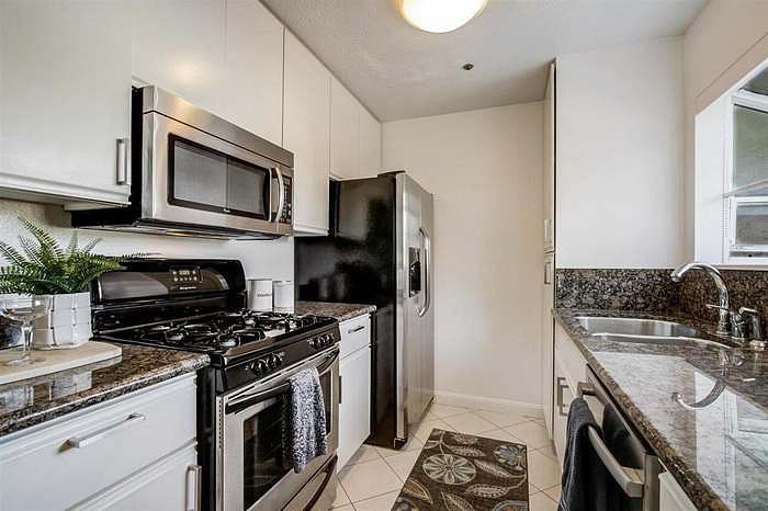 Furnished Finder property 803292_1 photo 3