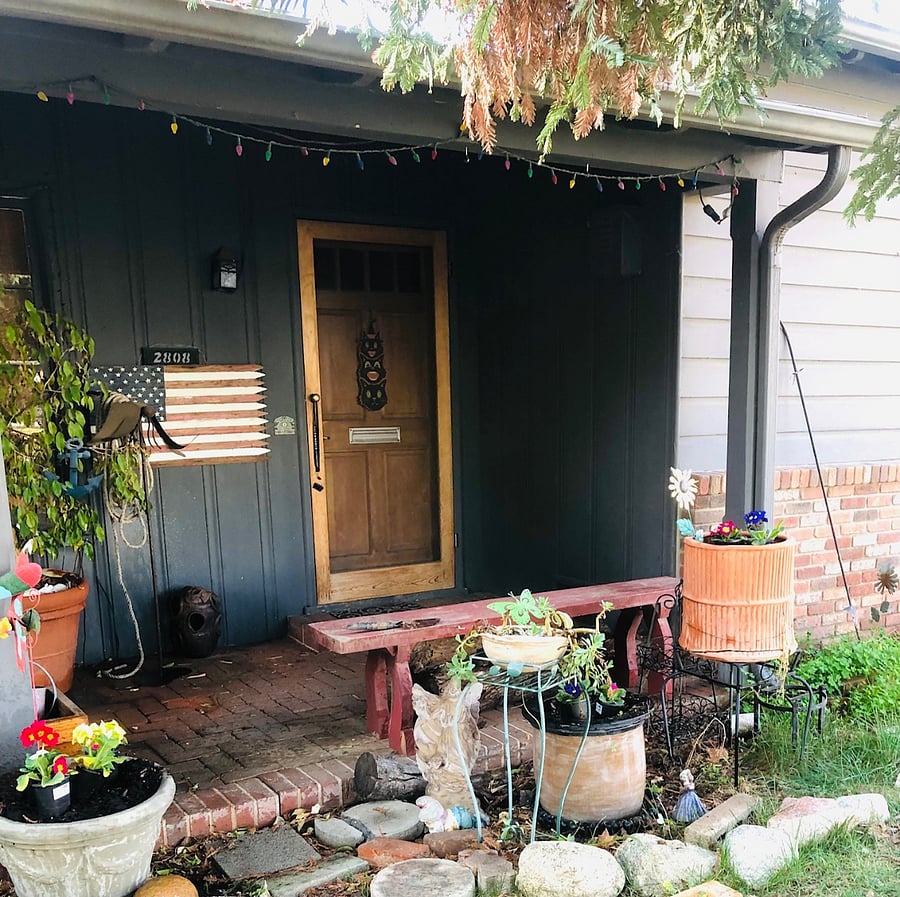 Private side entrance
