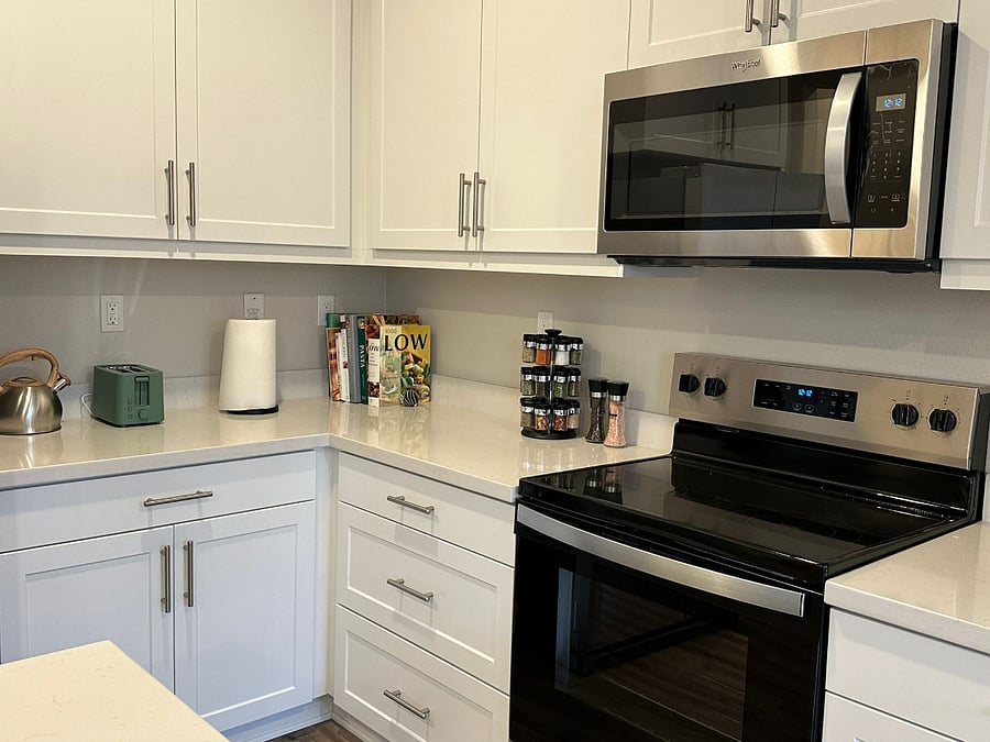 Furnished Finder property 803393_1 photo 3