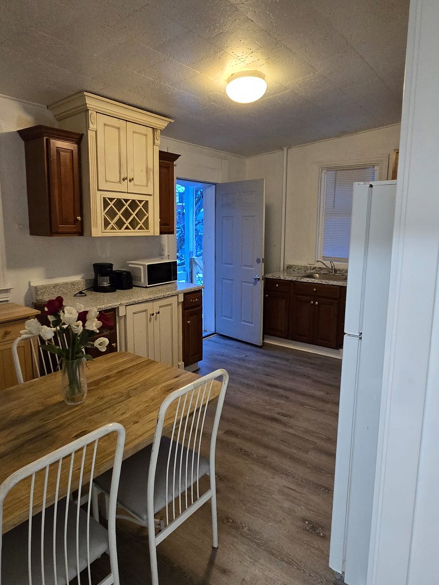 Kitchen @ 816 W King st is on the 2nd fl, There is a balcony for relaxing