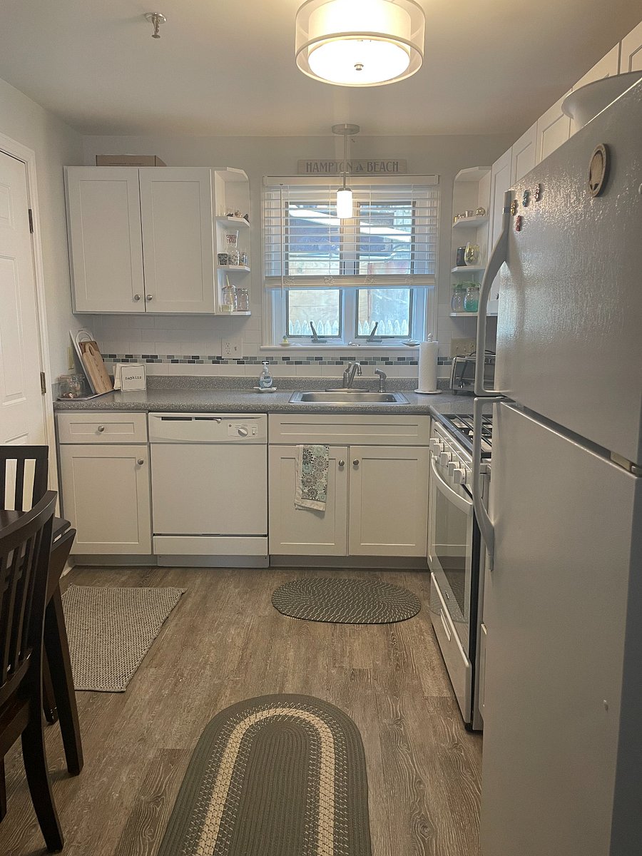 Fully stocked with pans, plates, mugs/cups, keurig etc.