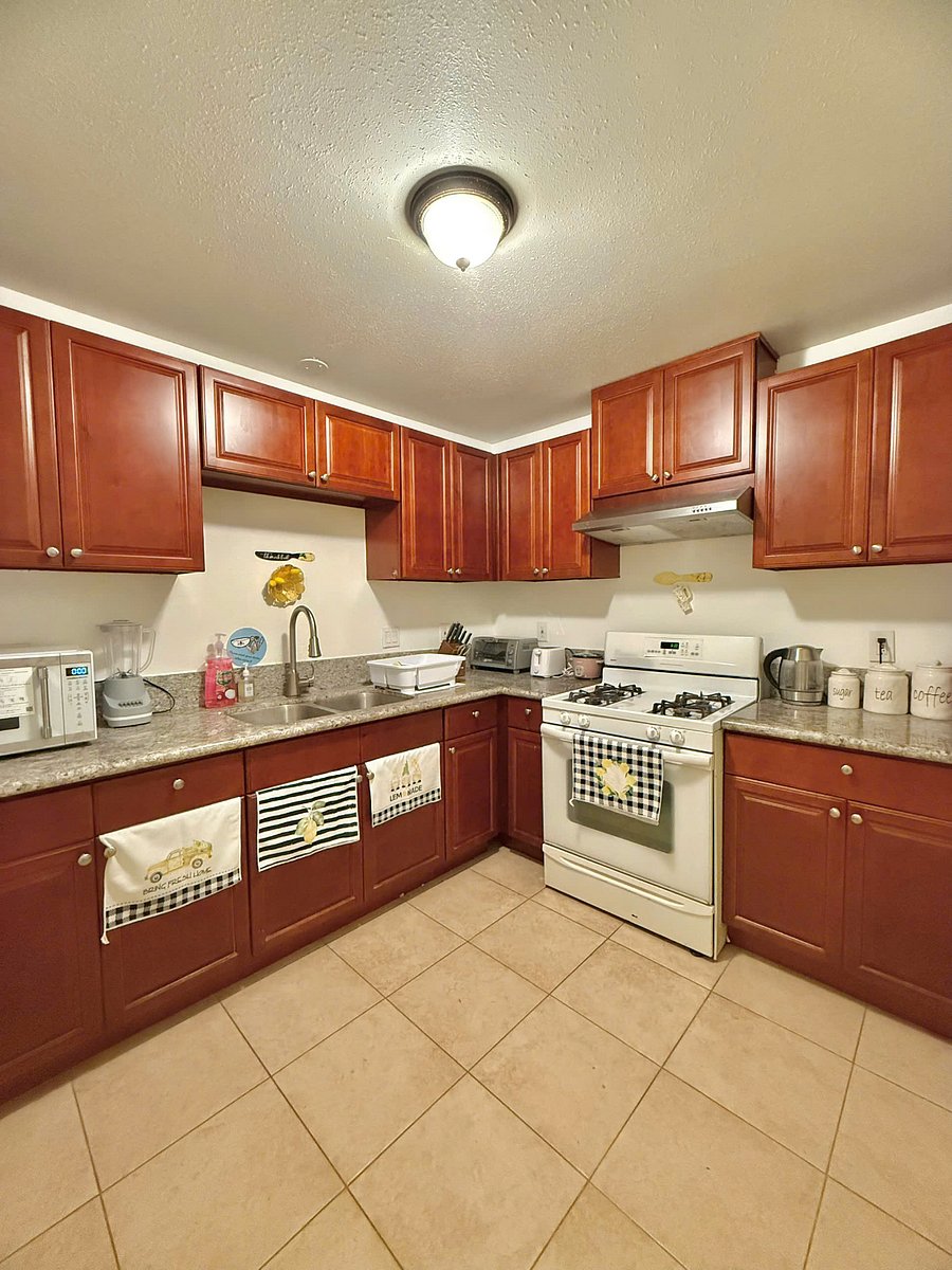Furnished Finder property 803507_1 photo 45