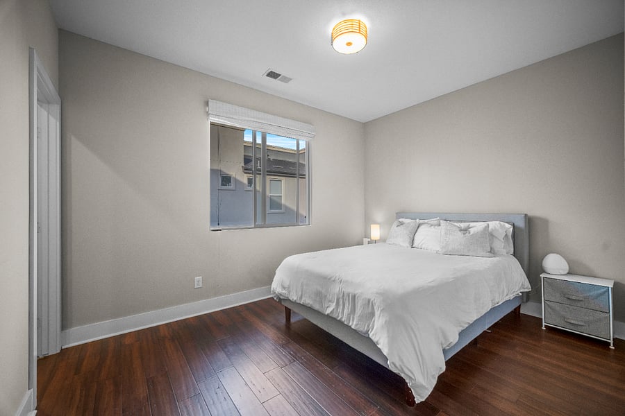Furnished Finder property 803513_1 photo 14