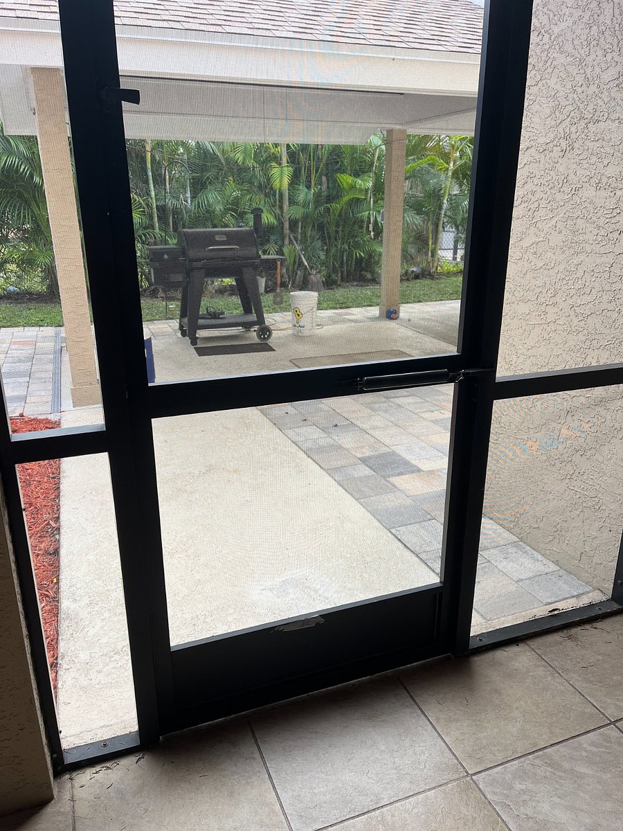 Screened outdoor living