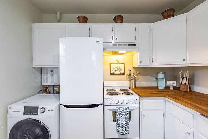 Furnished Finder property 803659_1 photo 9
