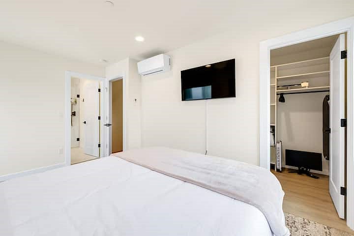 Furnished Finder property 803663_1 photo 32