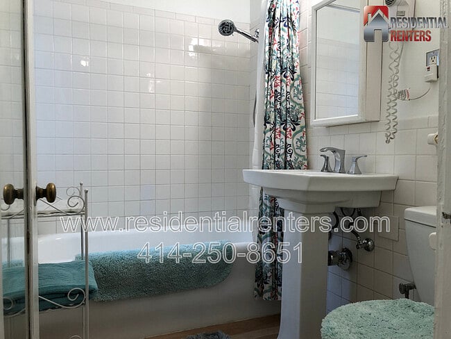 Furnished Finder property 803680_1 photo 14