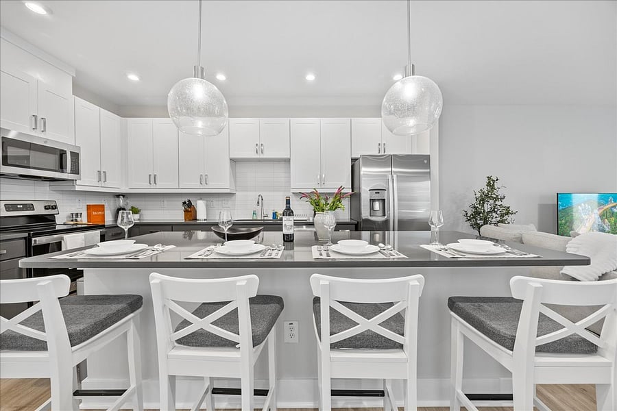 Furnished Finder property 803722_1 photo 3