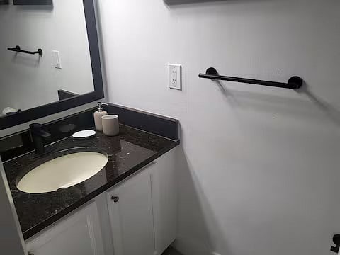 Furnished Finder property 803787_1 photo 37