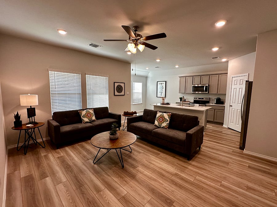 Furnished Finder property 803833_1 photo 3