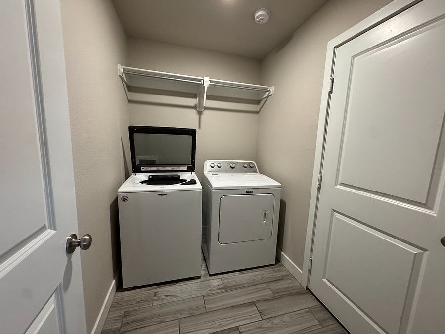 Furnished Finder property 803836_1 photo 28