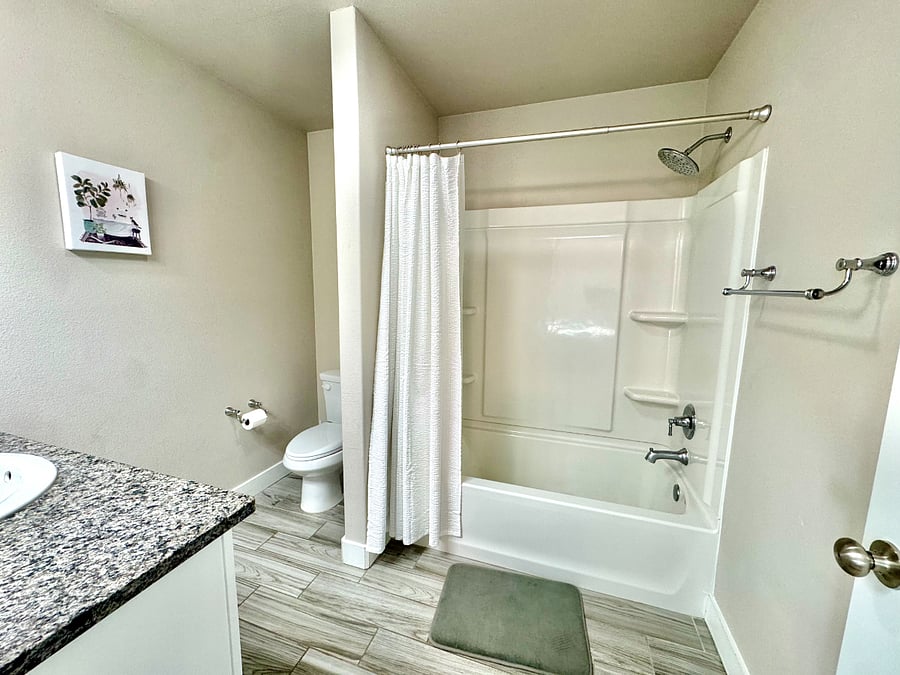 Furnished Finder property 803836_1 photo 14