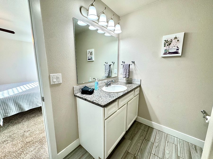 Furnished Finder property 803836_1 photo 15