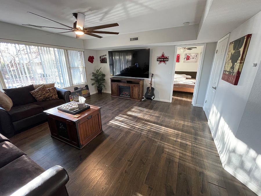 Family theater room, spacious room with piano , guitar, electric fireplace, bluetooth stereo