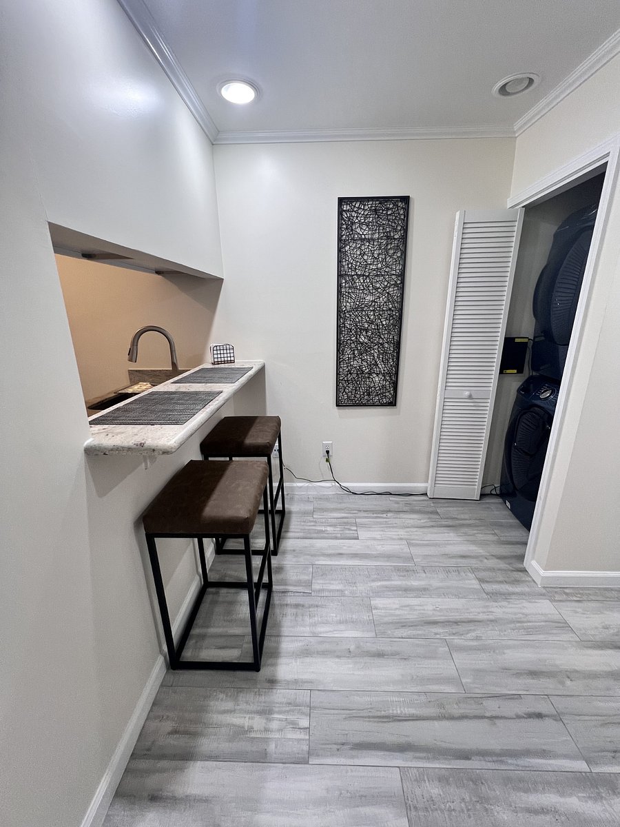 Furnished Finder property 803902_1 photo 15
