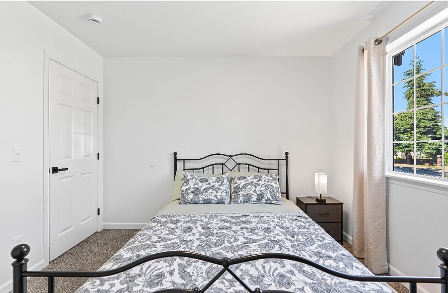 Furnished Finder property 803980_1 photo 3