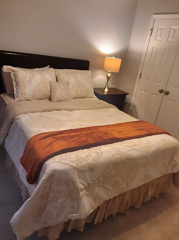 Furnished Finder property 803988_1 photo 11