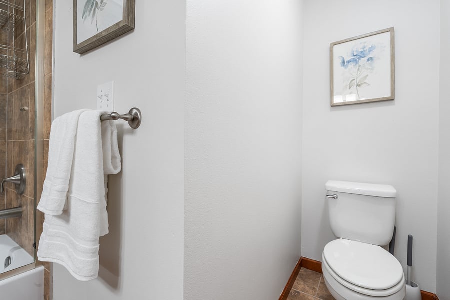 Furnished Finder property 804018_1 photo 33
