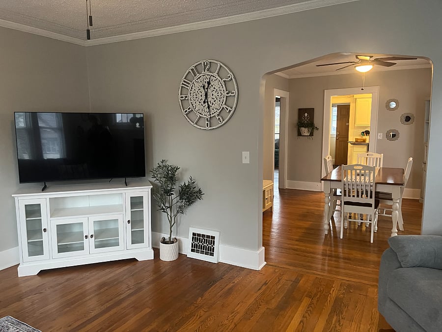 Furnished Finder property 804101_1 photo 3
