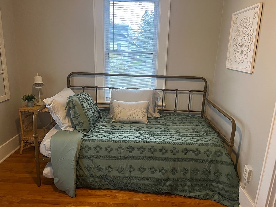 Furnished Finder property 804101_1 photo 11
