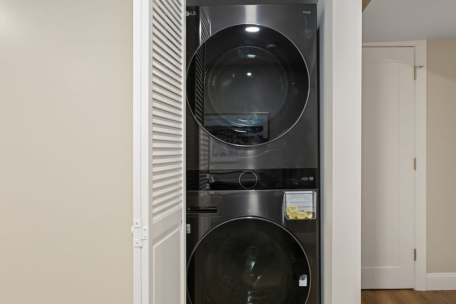 Furnished Finder property 804218_1 photo 26