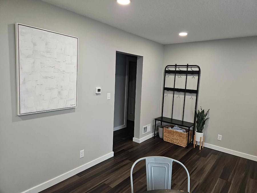 Entry / Dining Room