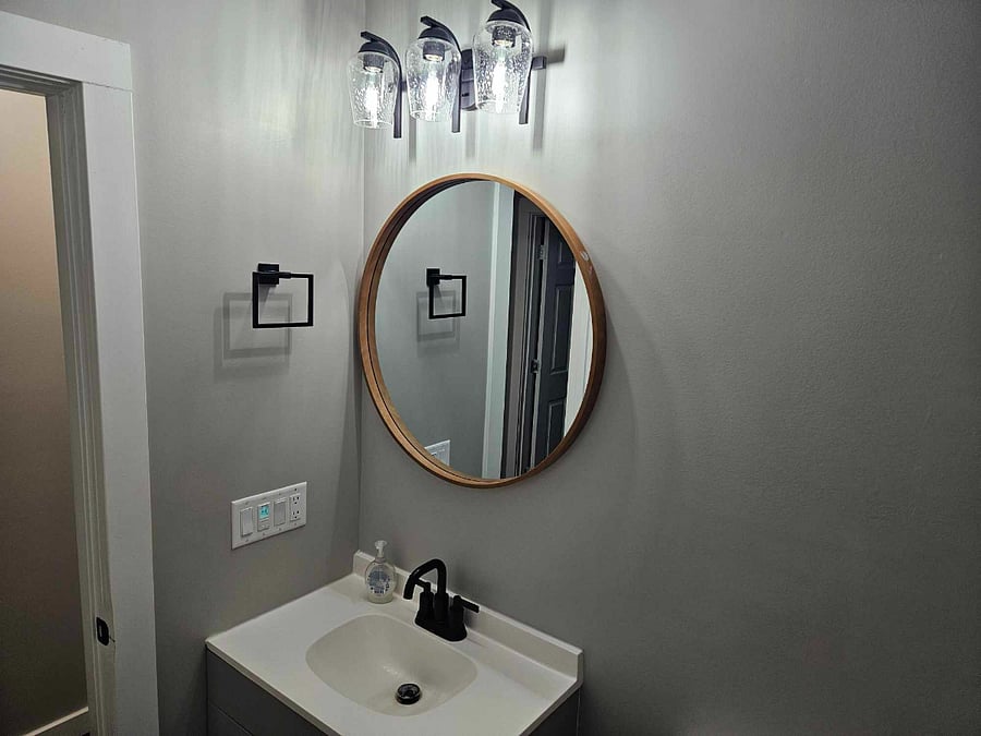 Main Floor Full Bathroom