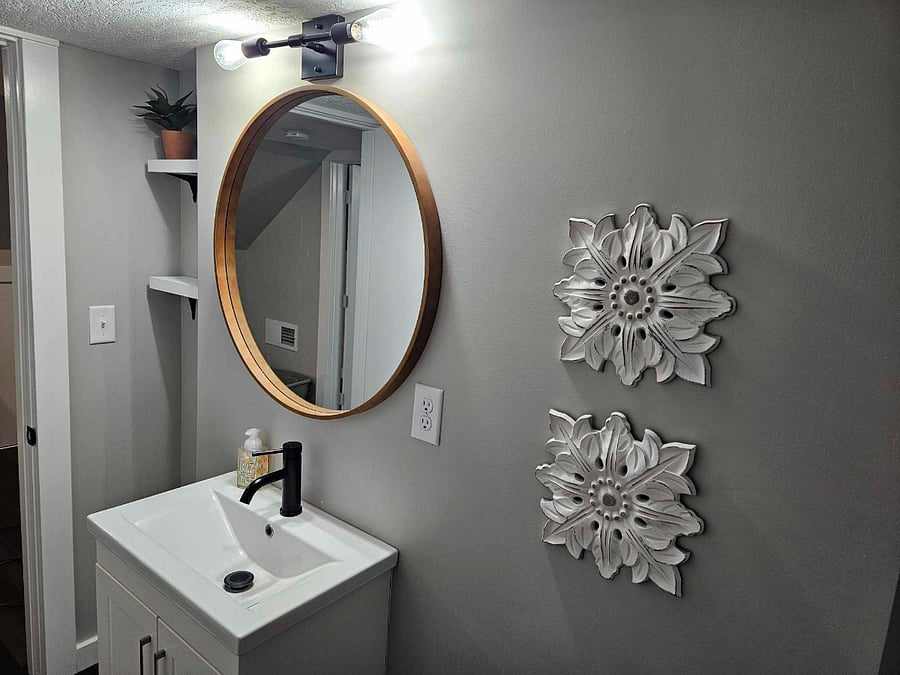 Upstairs Half Bathroom