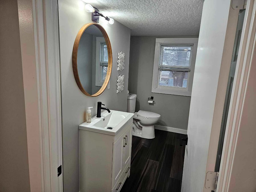 Upstairs Half Bathroom