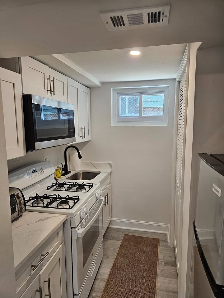 Furnished Finder property 804296_1 photo 6