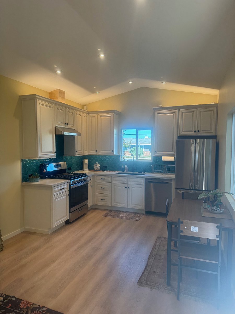 Furnished Finder property 804428_1 photo 2