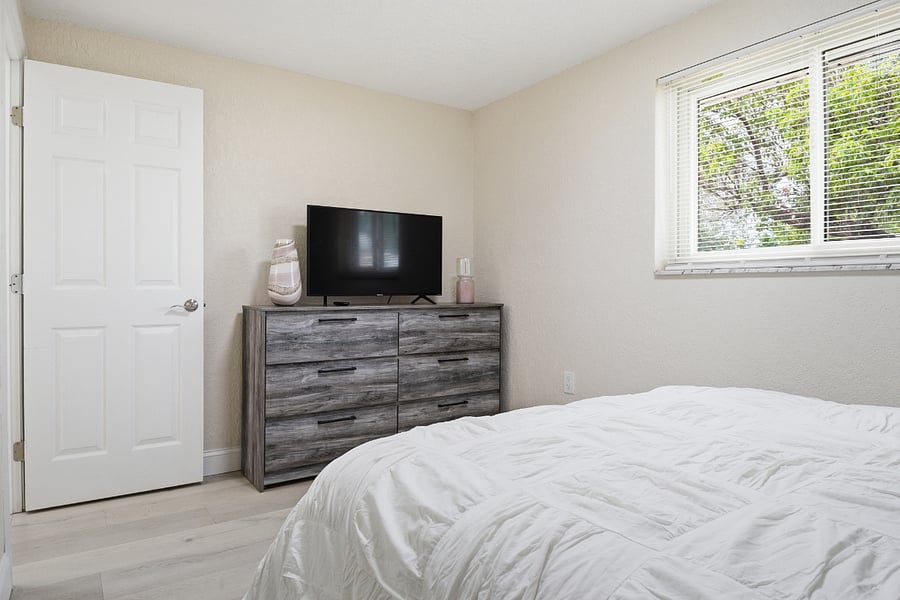 Furnished Finder property 804498_1 photo 12