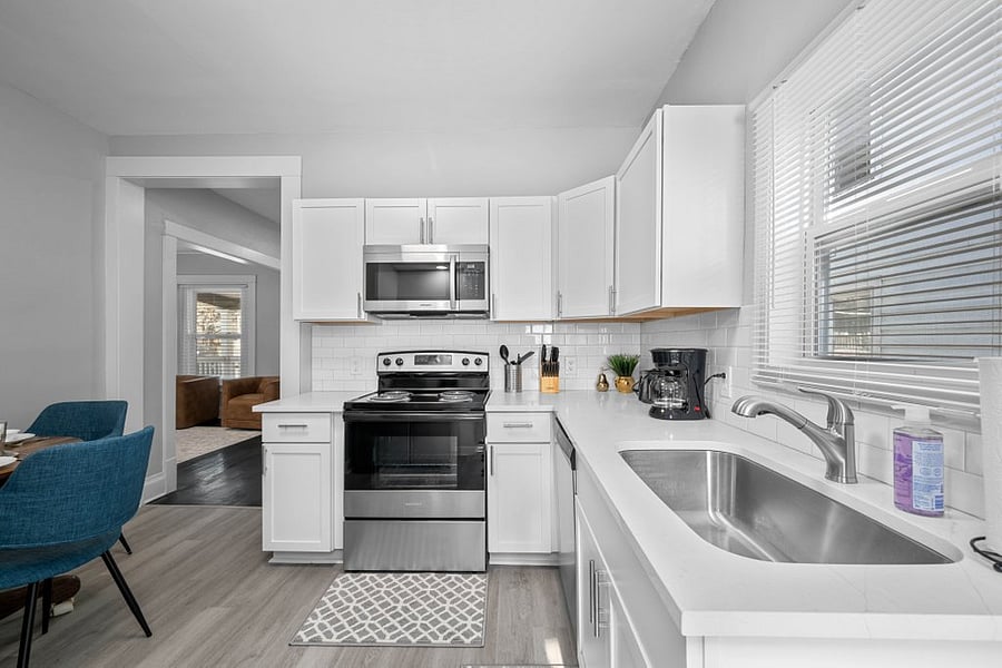 Furnished Finder property 804500_1 photo 11