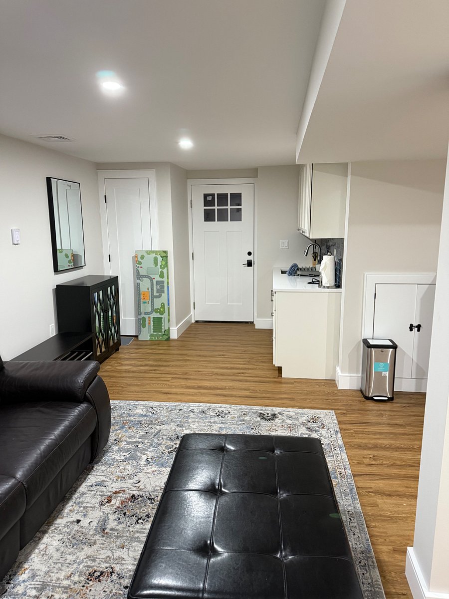 separate entrance from the street and the kitchenette and living room  