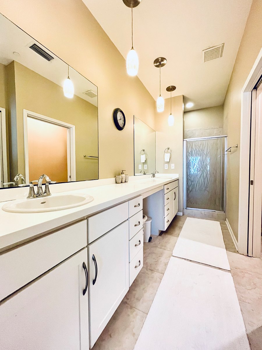 Furnished Finder property 804558_1 photo 11