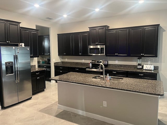 Kitchen and coffee nook view