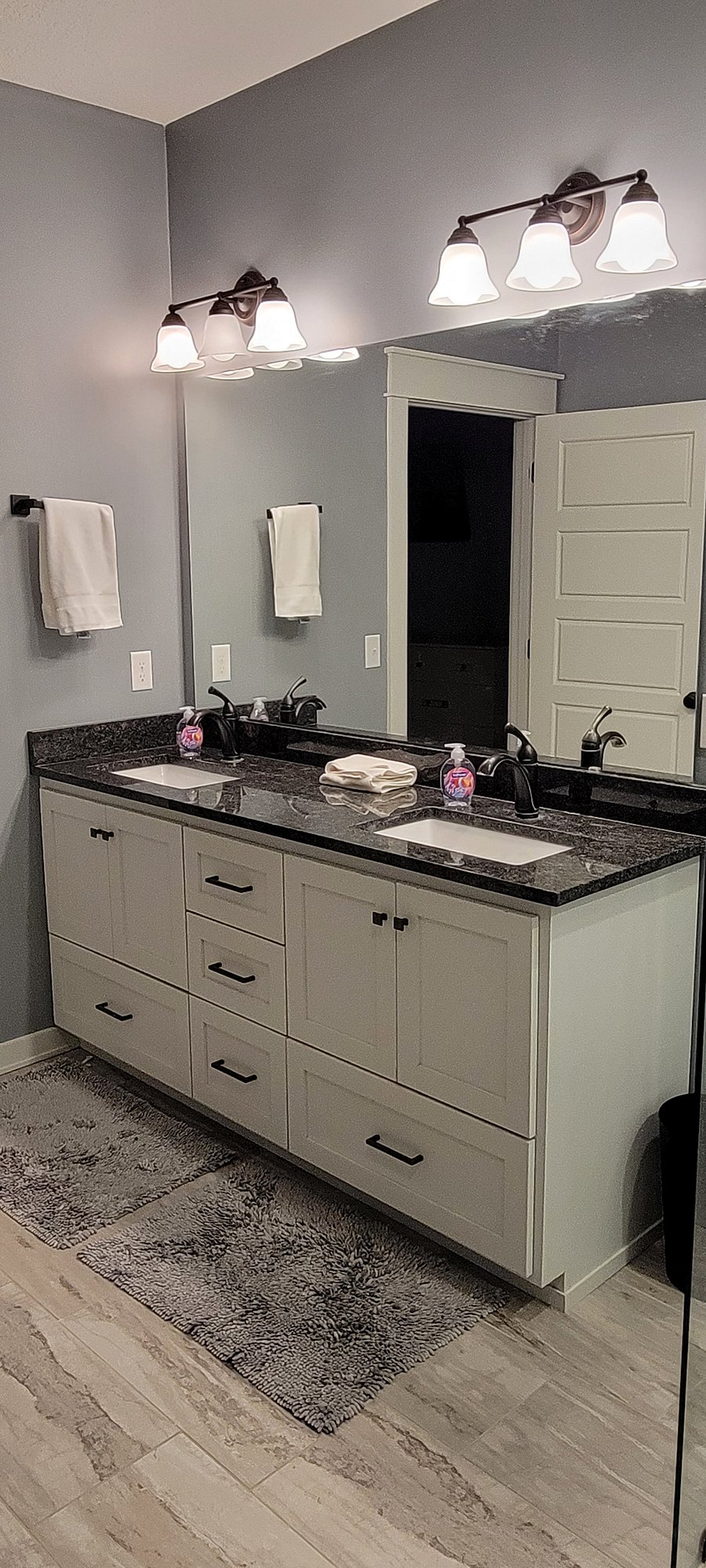 Furnished Finder property 804682_1 photo 28