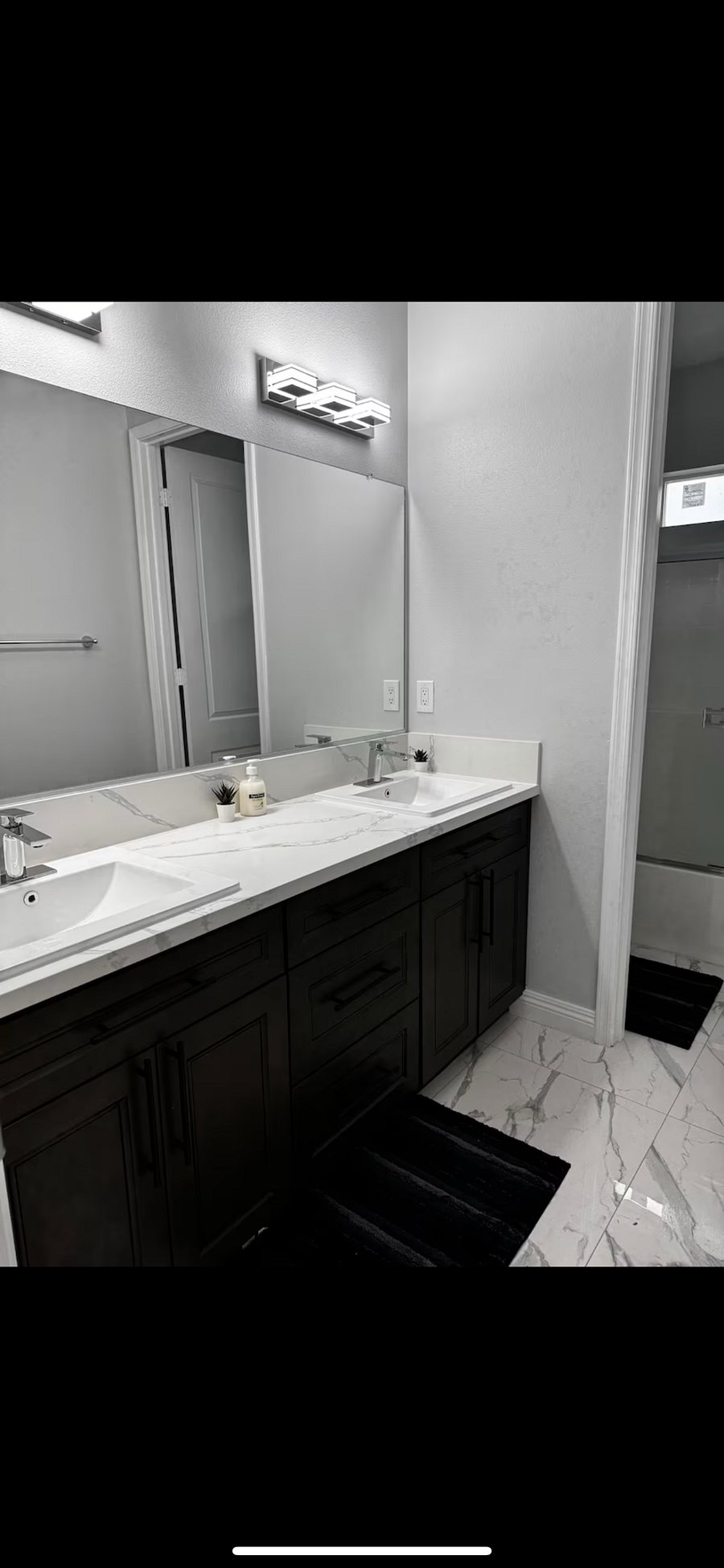Furnished Finder property 804688_1 photo 12