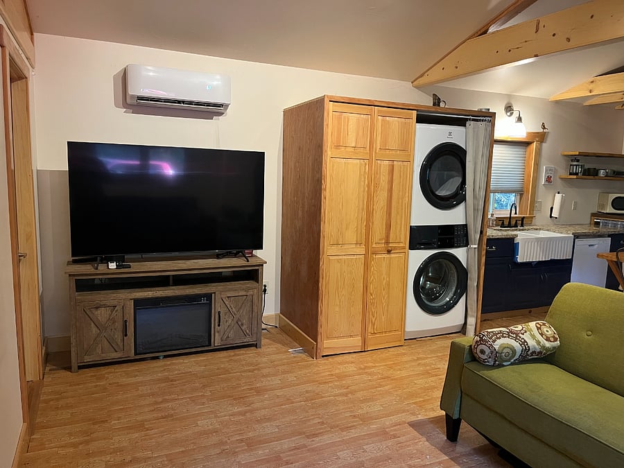 Furnished Finder property 804724_2 photo 7