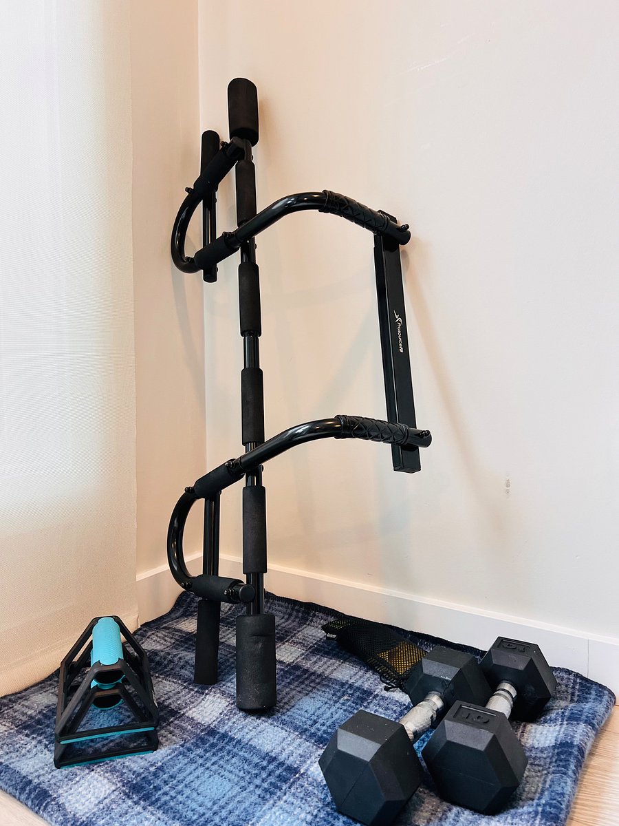Fitness equipment for light exercise