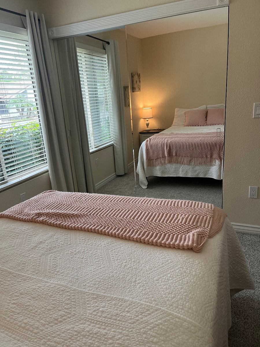 Furnished Finder property 804804_1 photo 7