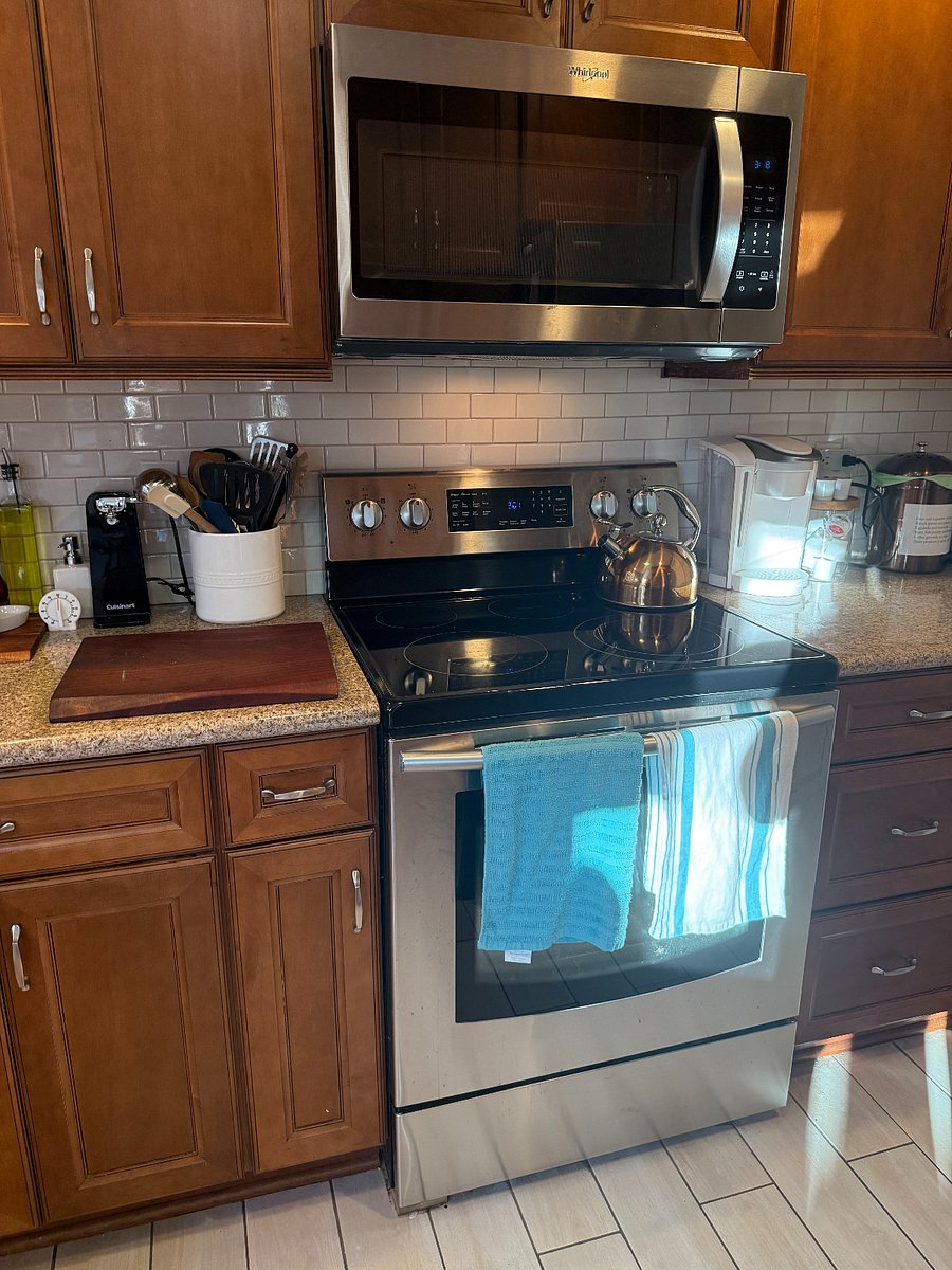 Furnished Finder property 804863_1 photo 11