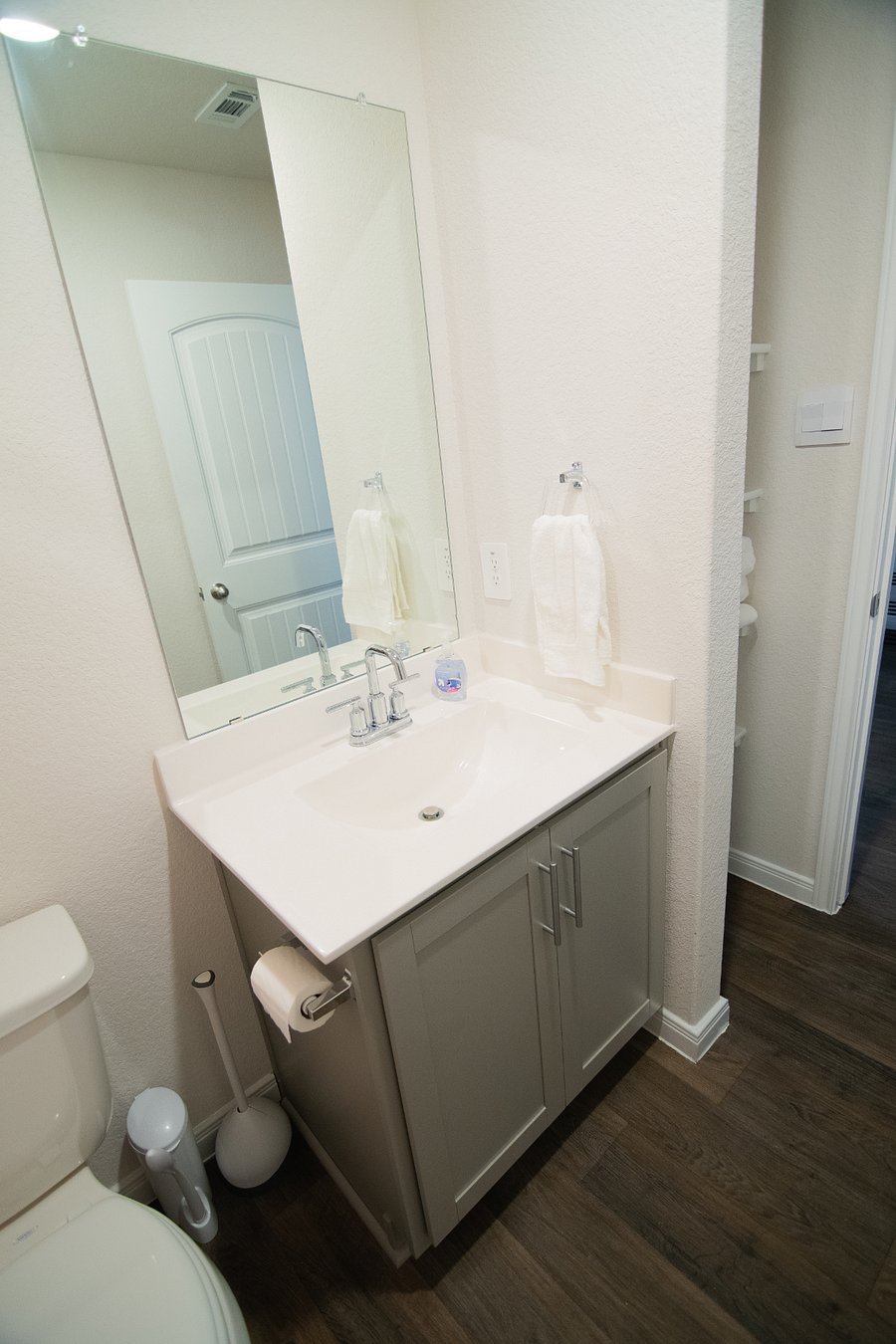 Furnished Finder property 804973_1 photo 14