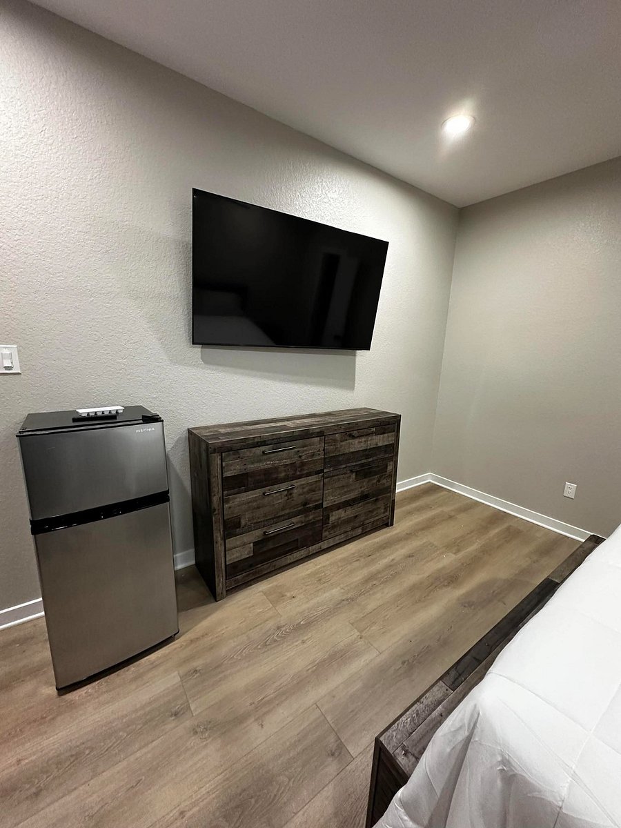 Furnished Finder property 805020_1 photo 3