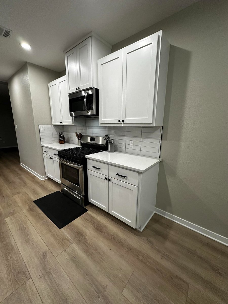 Furnished Finder property 805020_1 photo 6