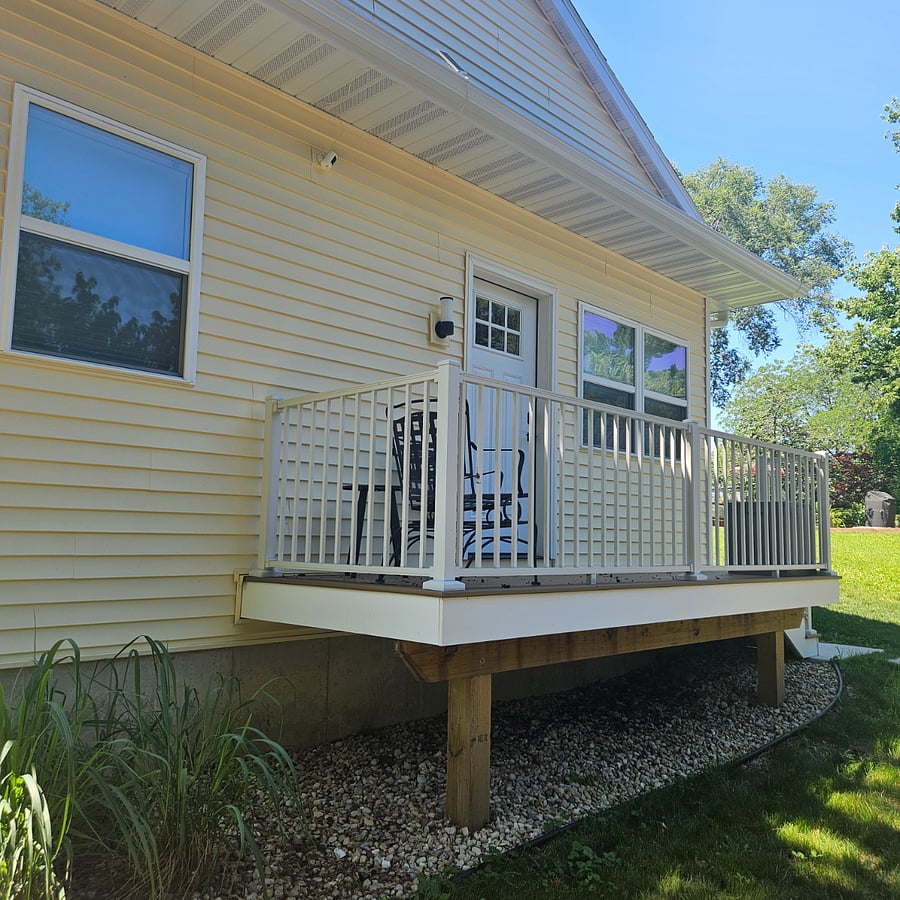 Private deck with 2 chairs and table