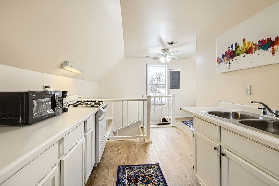 Furnished Finder property 805039_1 photo 8